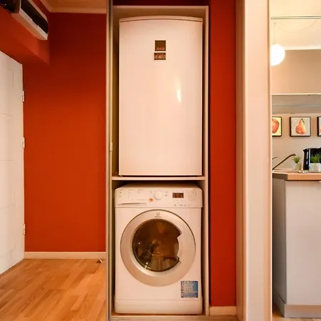 Downtown Oasis: With Cozy Charm Lägenhet Bukarest