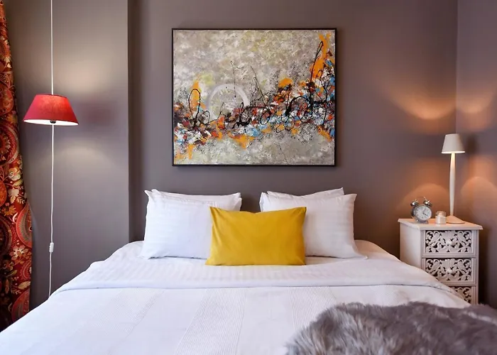 Downtown Oasis: With Cozy Charm